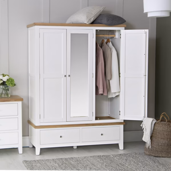 New Cotswold 3 Door Wardrobe