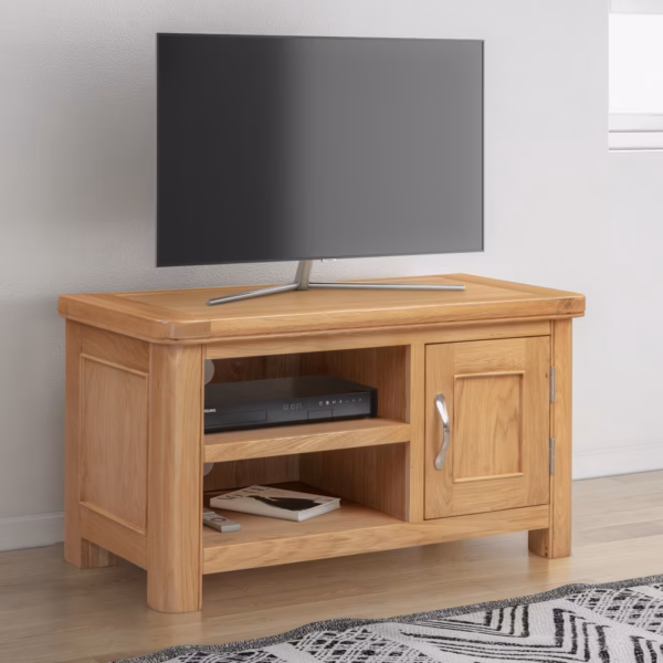 Canterbury Oak Small TV Unit
